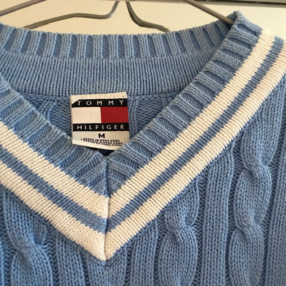 Tommy Hilfiger Men's Light Blue V-Neck Sweater